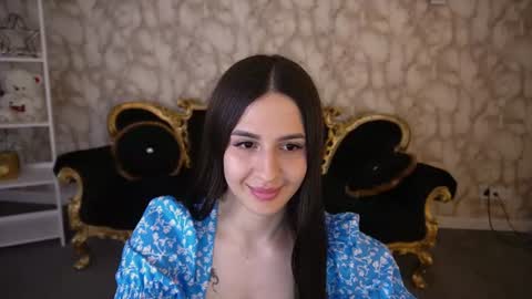 alesiadessmond online show from July 2026 06:56:02 PM