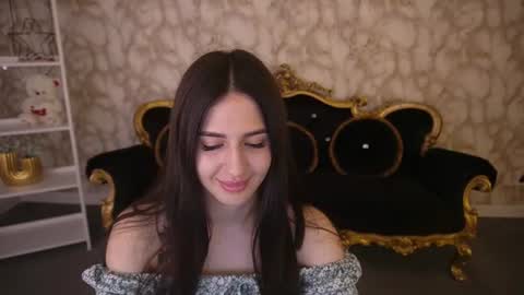 alesiadessmond online show from July 2026 07:07:02 PM
