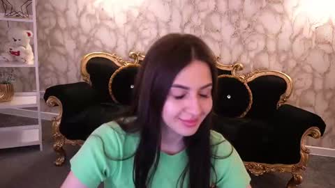 alesiadessmond online show from July 2026 05:24:01 AM