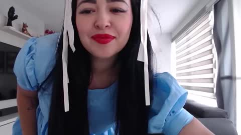 Aleska online show from March 2026 03:37:02 PM