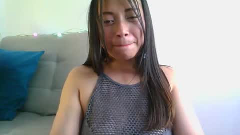 QUEEN OFF MILk  IM BACK  15 NOV online show from May 2026 09:43:01 PM