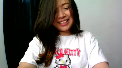 QUEEN OFF MILk  IM BACK  15 NOV online show from July 2026 08:11:01 PM