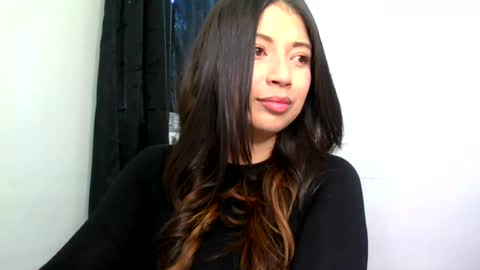 QUEEN OFF MILk  IM BACK  15 NOV online show from July 2026 07:33:02 PM