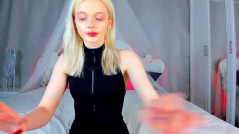 alessakiss online show from June 2026 09:04:02 AM