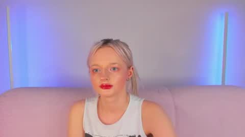 alessakiss online show from June 2026 02:45:02 AM