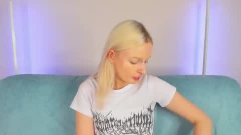 alessakiss online show from June 2026 08:17:01 AM