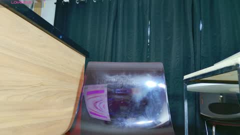 Snapshot of alessandra_222 chatting on April 2026 02:22:01 PM Alessandra online show from April 2026 02:22:01 PM