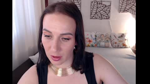 Snapshot of alessandra_foxy chatting on May 2026 03:19:01 PM Sandra online show from May 2026 03:19:01 PM