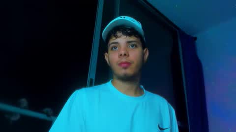 Snapshot of alessandro__777 chatting on October 2025 04:02:02 AM Alessandro online show from October 2025 04:02:02 AM