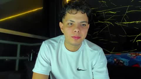 Alessandro online show from July 2026 04:51:02 AM