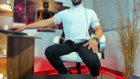 Snapshot of alessandro__wye chatting on February 2025 11:02:02 AM ALESSANDRO WYE online show from February 2025 11:02:02 AM