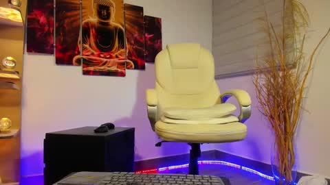 Snapshot of alessandro__wye chatting on February 2025 12:16:01 AM ALESSANDRO WYE online show from February 2025 12:16:01 AM