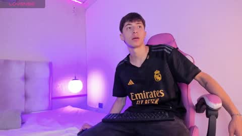 Alessandro Dybala online show from December 2024 11:52:02 AM