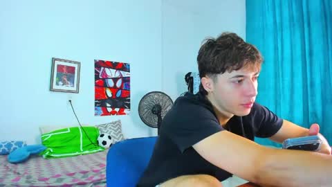 Alessandro Dybala online show from May 2026 01:04:02 PM