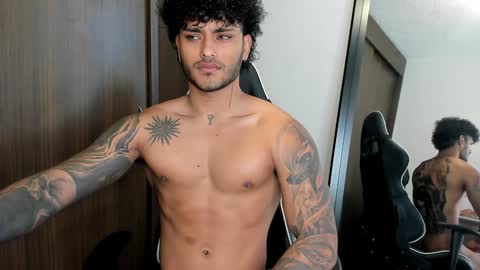 Alessandro Vanni online show from December 2024 01:42:02 PM