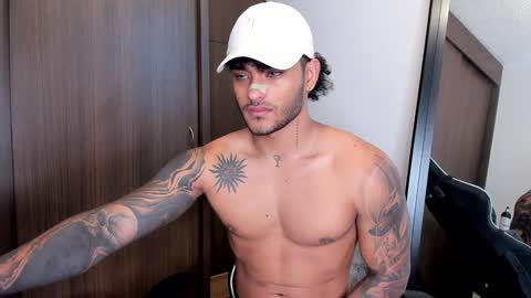 Alessandro Vanni online show from December 2024 03:22:02 PM