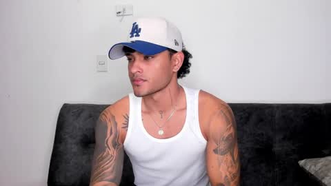 Alessandro Vanni online show from February 2025 03:23:01 AM