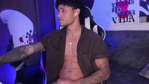 Alessandro Vanni online show from March 2026 02:18:02 AM