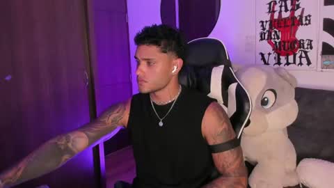 Alessandro Vanni online show from July 2026 02:40:01 AM