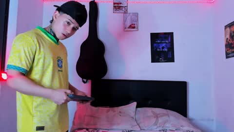 Alessandro online show from January 2025 01:15:01 AM