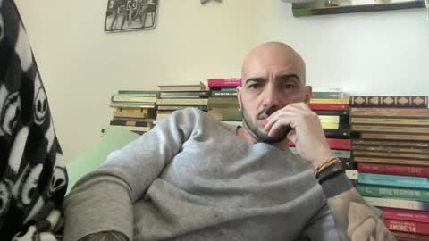 alessandromori91 online show from April 2026 08:11:01 AM