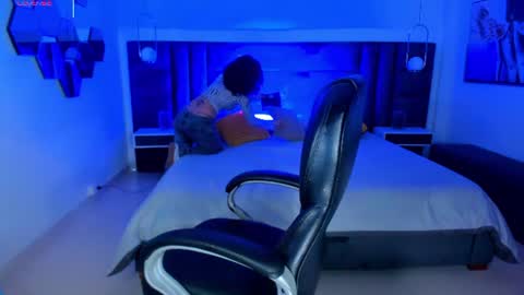 ALESSA ROMERO  online show from June 2026 08:06:01 PM
