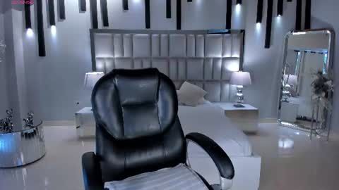 ALESSA ROMERO  online show from July 2026 07:52:02 PM