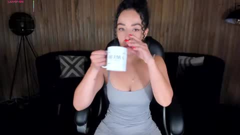 ALESSA ROMERO  online show from July 2026 08:00:01 PM