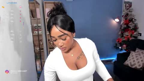 Yy  online show from December 2025 04:11:02 AM