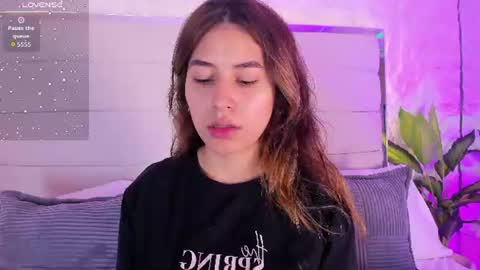 Alessia online show from July 2026 07:11:01 PM