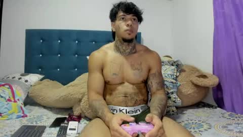 alessia_hot1 online show from April 2026 01:14:02 AM