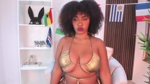 Alejandra  online show from June 2026 12:19:02 PM