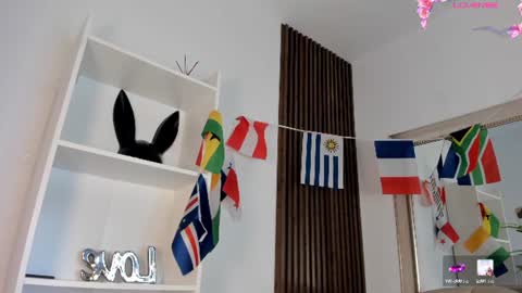 Alejandra  online show from June 2026 01:48:01 PM