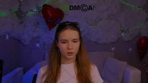 Snapshot of alessiaarouge chatting on July 2026 07:23:01 PM Your love online show from July 2026 07:23:01 PM