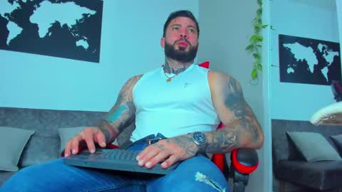 Aless Rose online show from April 2026 08:26:01 PM