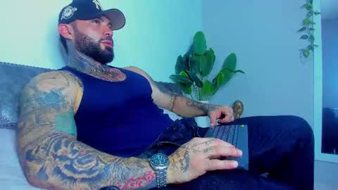 Aless Rose online show from June 2026 10:32:01 PM