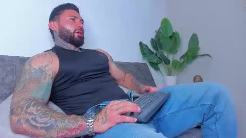 Aless Rose online show from June 2026 03:17:02 PM