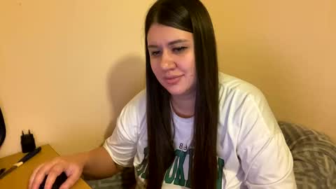 Aletta Oushen online show from January 2025 08:25:01 PM