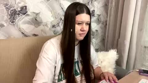 Aletta Oushen online show from February 2025 02:16:01 PM