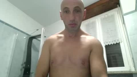 Snapshot of alex120475 chatting on January 2026 09:31:01 PM alex120475 online show from January 2026 09:31:01 PM