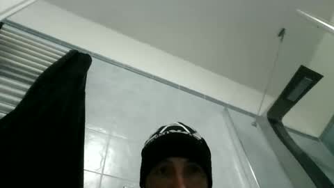 Snapshot of alex120475 chatting on February 2026 08:52:02 AM alex120475 online show from February 2026 08:52:02 AM