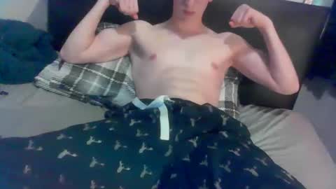 alex15880 online show from November 2025 06:30:02 PM