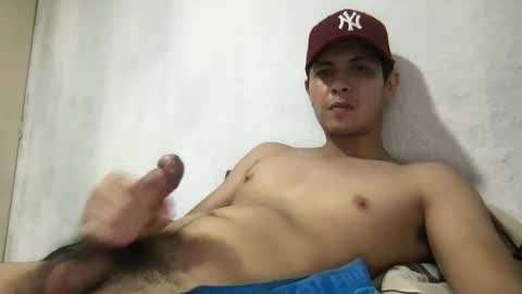 alex20mndz online show from June 2026 01:21:01 AM