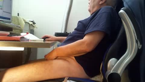 Snapshot of alex47100 chatting on February 2025 09:11:01 AM alex47100 online show from February 2025 09:11:01 AM