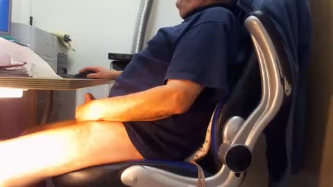 Snapshot of alex47100 chatting on February 2025 04:25:02 PM alex47100 online show from February 2025 04:25:02 PM