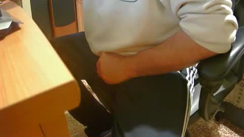 Snapshot of alex81pv1981 chatting on November 2025 07:27:02 PM alex81pv1981 online show from November 2025 07:27:02 PM