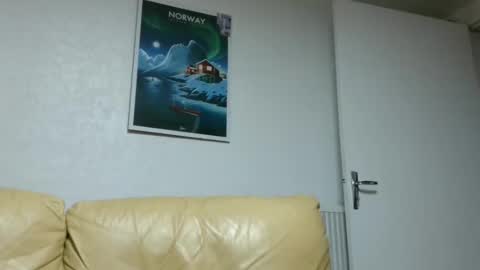 Alex83530 online show from December 2024 08:02:01 PM