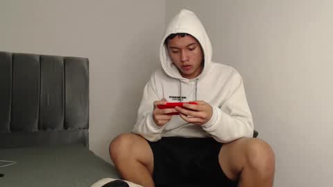 Owen online show from December 2024 05:58:01 AM