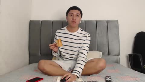 Owen online show from January 2025 04:01:02 AM