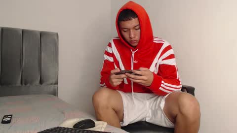 Owen online show from January 2025 10:12:02 PM